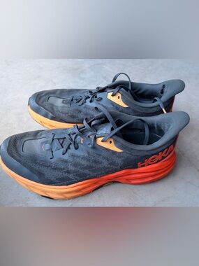Hoka One One Dark Gray and Orange Gradient Running Sneakers. Size mens 11D.